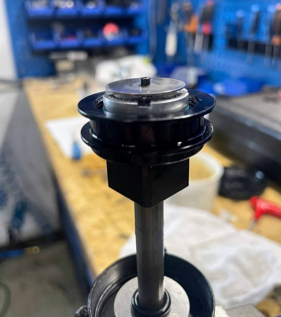 Damper FOX TRIAD shim stack