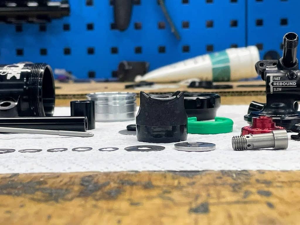 Serwis Damper FOX IsoStrut