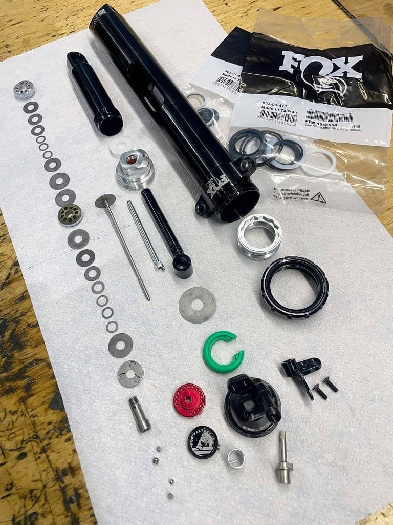 Serwis Damper FOX IsoStrut