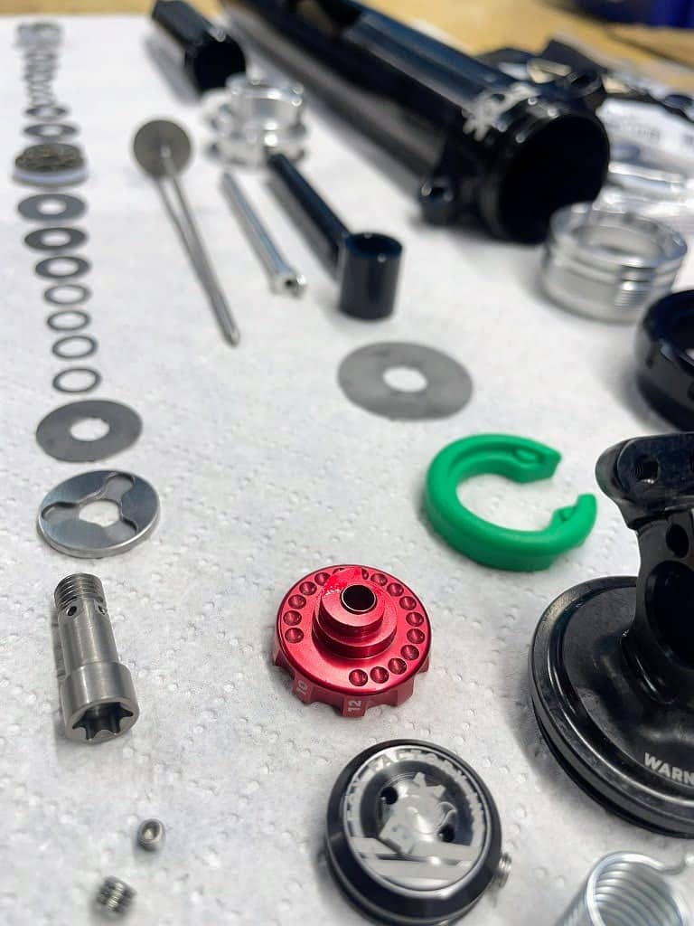 Serwis Damper FOX IsoStrut