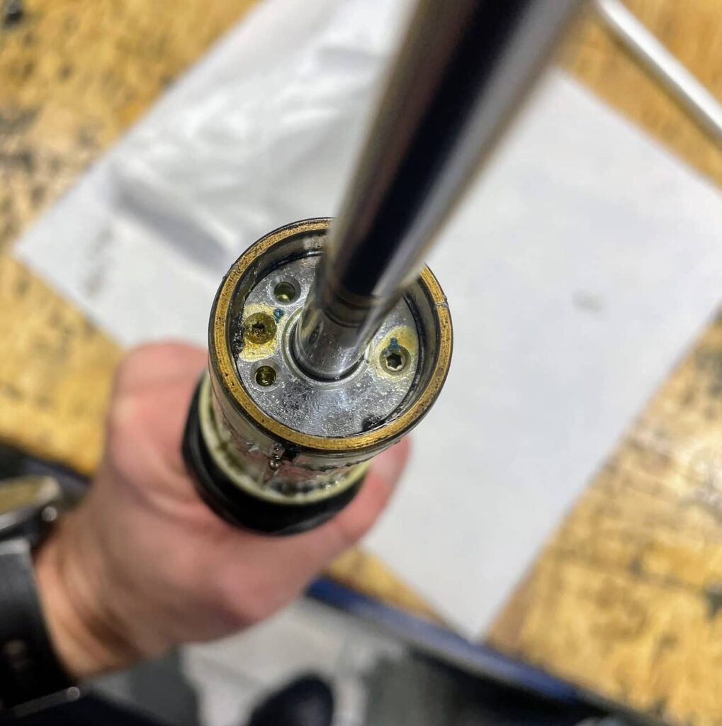 FOX Transfer Factory Sztyca regulowana Port IFP